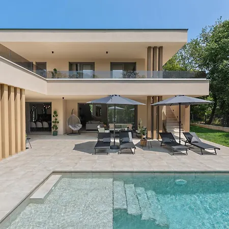 Villa Boschetto *